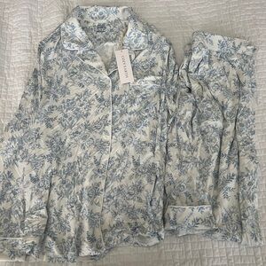 Cozy Earth Women’s Pjs